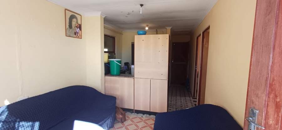 2 Bedroom Property for Sale in Govan Mbeki Eastern Cape